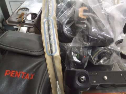 CAMERA SPARES : CAMERAS AND LENSES ETC FOR SPARES ONLY ( PENTAX / OLYMPUS / KONICA / CANON / RICOH )